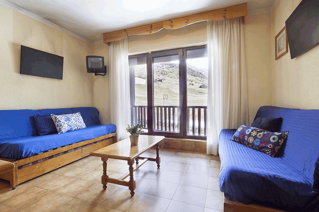 Apartamentos Deusol Soldeu Bagian luar foto